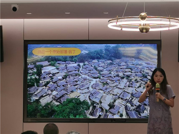 绵阳Cmp冠军行沐日旅行社举行“什邡号.2025熊猫专列”旅游线路分享会