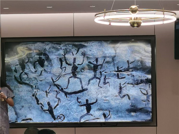 绵阳Cmp冠军行沐日旅行社举行“什邡号.2025熊猫专列”旅游线路分享会