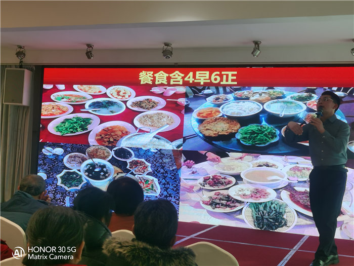 绵阳Cmp冠军沐日旅行社举行2026年年度答谢宴暨双内蒙+贝加尔湖线路宣布会